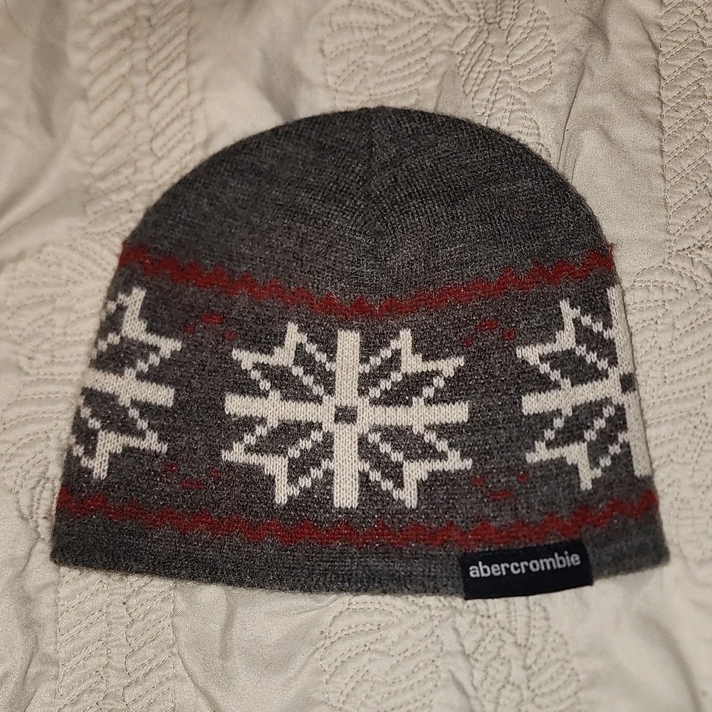 Abercrombie boys beanie hat wool warm snowflake preppy grey white